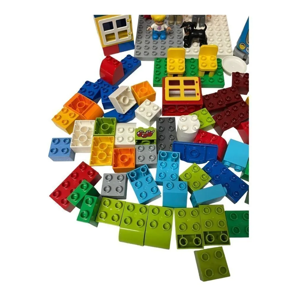 Mixed lot of Duplo Legos vehicles figures building blocks
